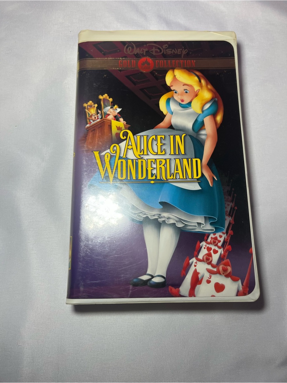 Vintage Disney Alice in Wonderland VHS – Gold Classic Collection (2000)
